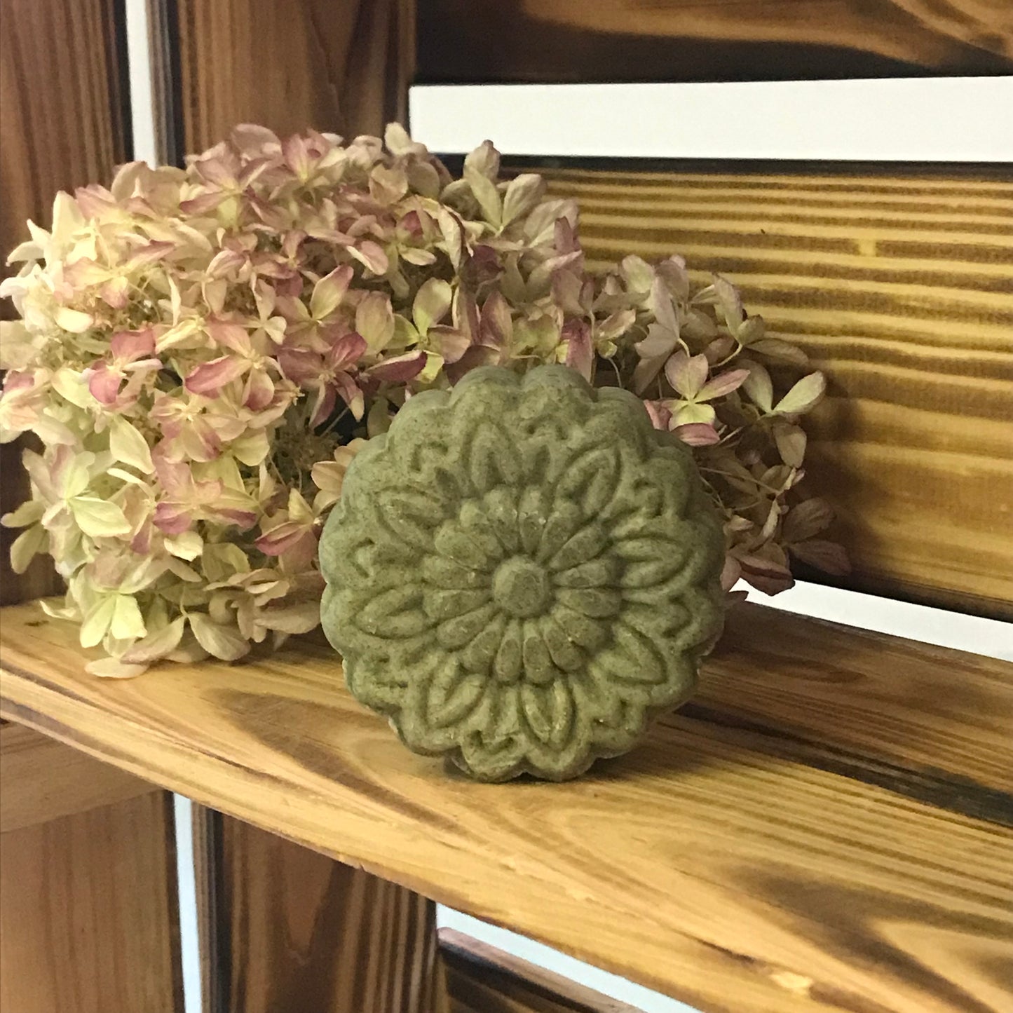 Schampokaka brännässla och lavendel- normalt hår